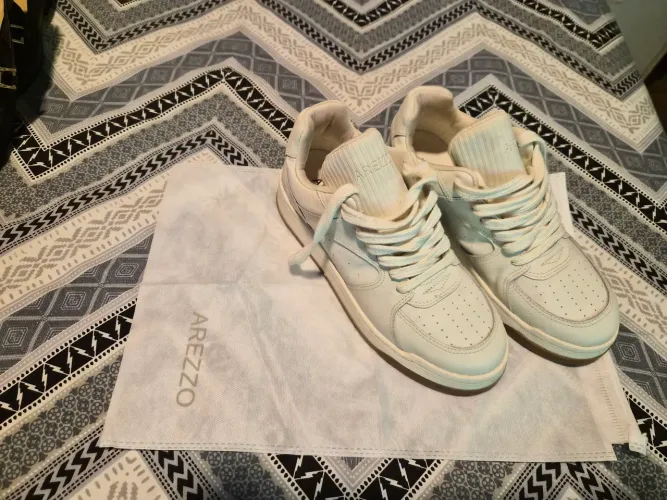 Tenis Arezzo Couro 