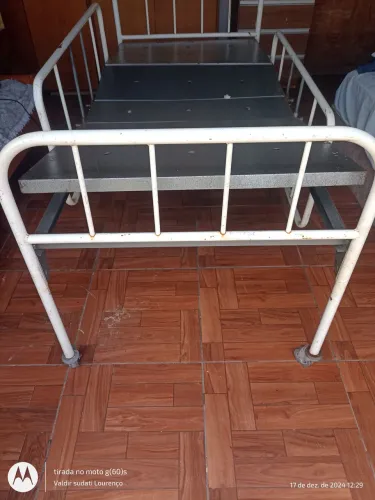 Cama hospitalar