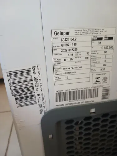 Freezer Gelopar seminovo bem conservado, funcionando perfeitamente 