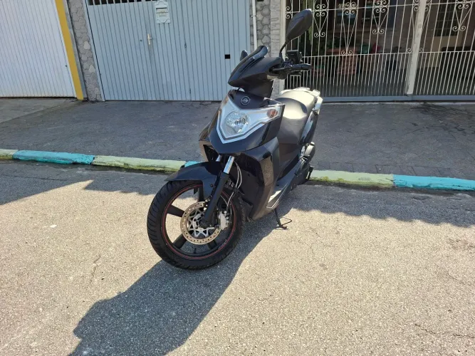 Dafra cityclas 200i 2016 baixo km
