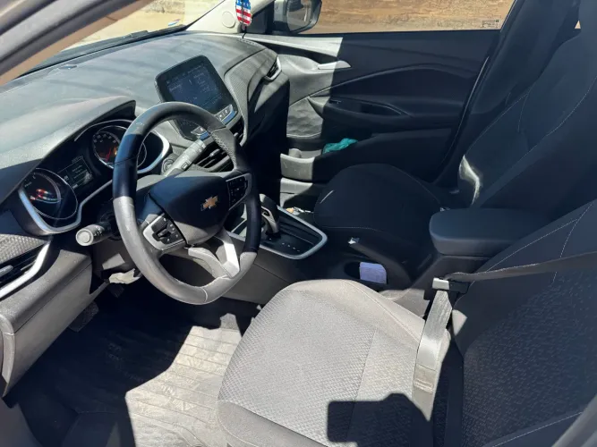 Chevrolet Onix Plus LTZ 1.0 12V TB Flex Aut. 4P 2022