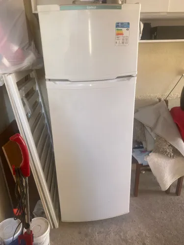 Vendo geladeira Cônsul 
