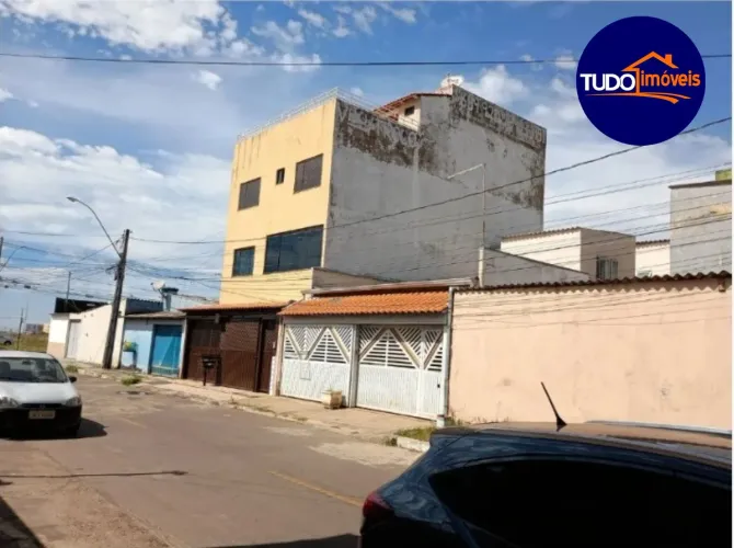 PRÉDIO À VENDA QN 16, RIACHO FUNDO II/DF