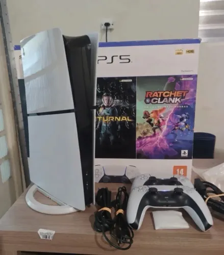 Playstaion 5 slim 1tb digital
