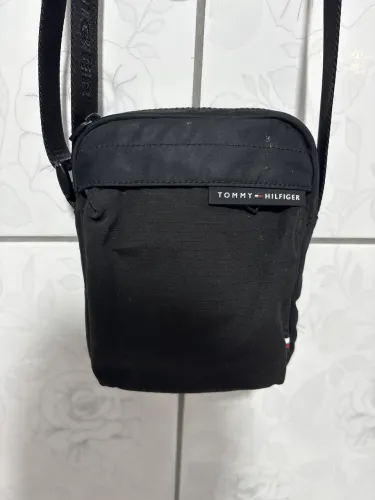 Bolsa transversal Tommy hilfiger