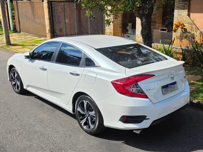 Honda Civic Sedan Touring 1.5 Turbo 16V Aut.4p 2018