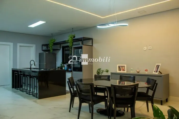 Casa à venda em Cotia, Quinta dos Angicos, com 2 suítes, com 198 m², Condomínio Lago do So