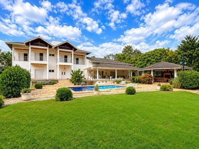 Um novo conceito de exclusividade, casa de 838m², 7 dormitórios, sendo 5 suítes! - Alto No