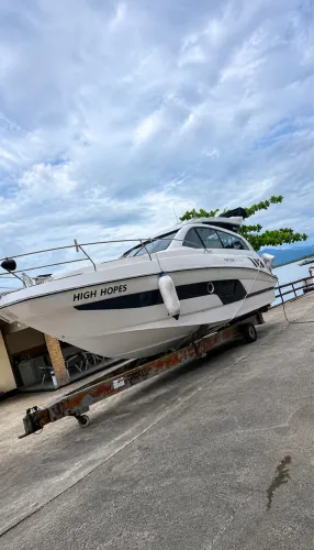 Cota com 8 Donos Lancha Triton 350 - 2018 x2 Mercruiser 350 HP