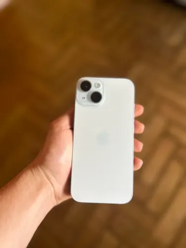 iPhone 15 128GB - Excelente Estado