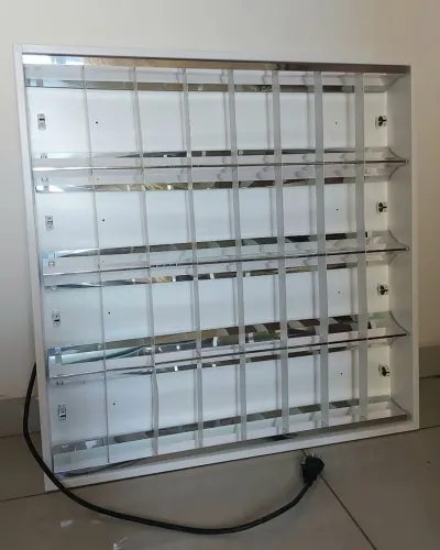 Luminária Aletada de Embutir 62x62 p/ 4 Lâmpadas Tubulares (Nova)