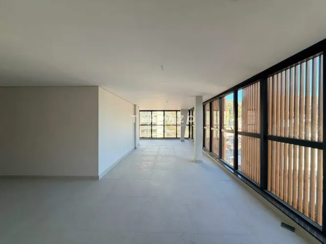 Sala Comercial para aluguel, Várzea - Teresópolis/RJ