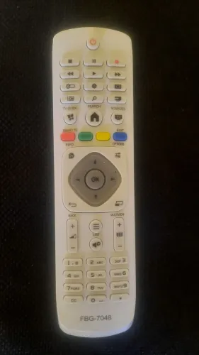Controle p tv Philips.