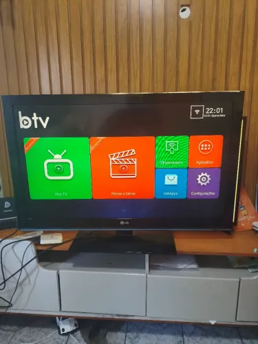 Vendo tv LG 42 lcd HDMI