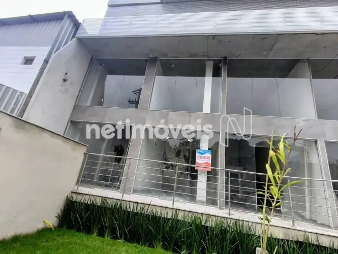Oportunidade Comercial no coração de Itaparica com 32 m²;