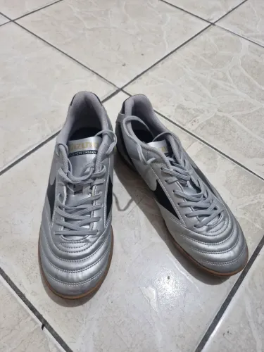 Chuteira Futsal Mizuno Morelia Club IN