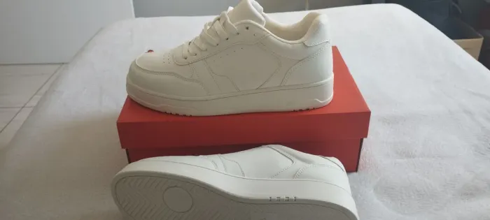 Tênis Zara Novo 42