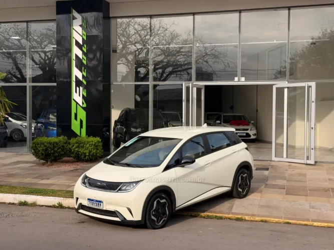 BYD Dolphin GS (Elétrico) 2027
