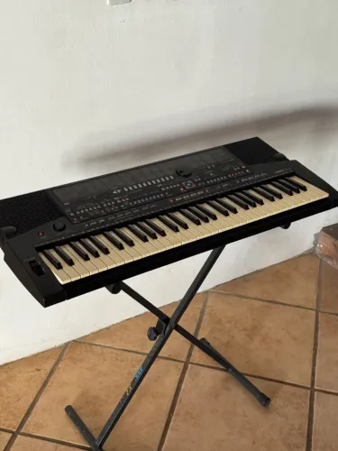 Teclado Yamaha
