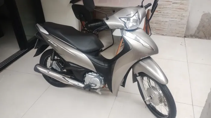 Honda Biz 2024 (Baixíssimo KM)