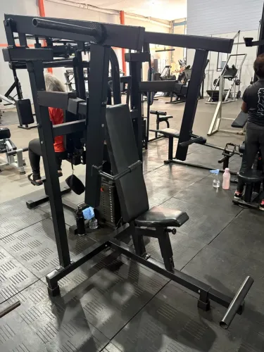Supino Reto Articulado Profissional - Equipamento de Academia