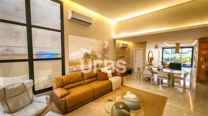 CASA TERREA 4 SUITES ALPHAVILLE 1
