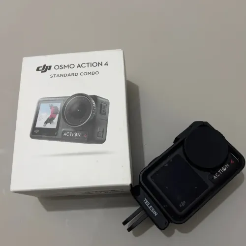 VENDE-SE CÂMERA DJI OSMO ACTION 4