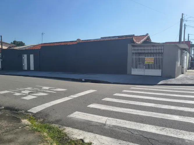 Casa com edícula jardim Ana Rosa