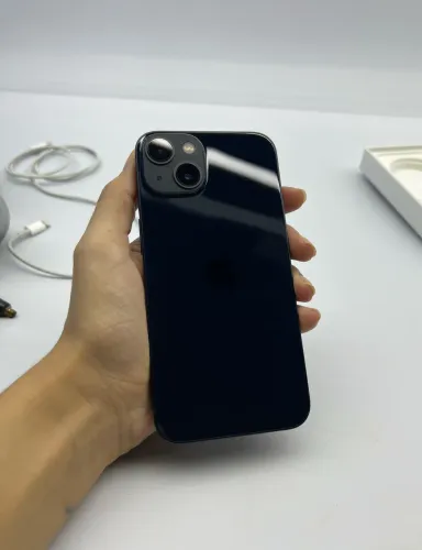 Iphone 13 impecável 