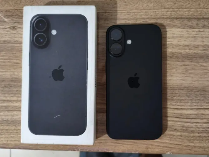 iPhone 16