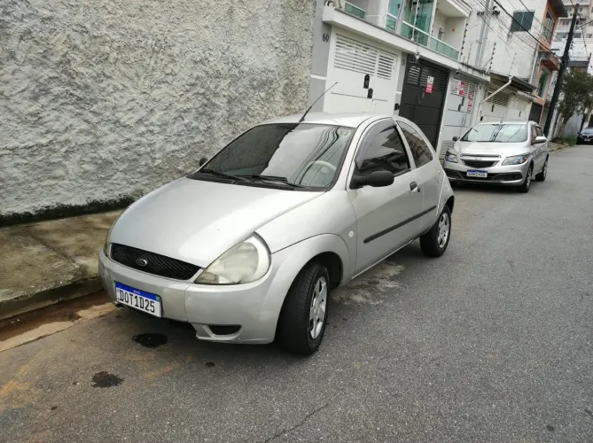 Ford KA GL 1.0i Zetec Rocam 2004
