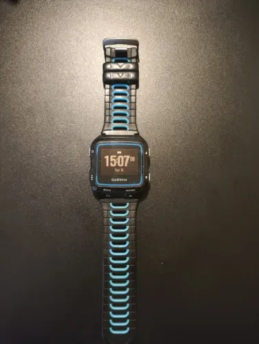 Relógio Garmin Forerunner 920XT + Cinta Cardíaca HRM-Run - Completo