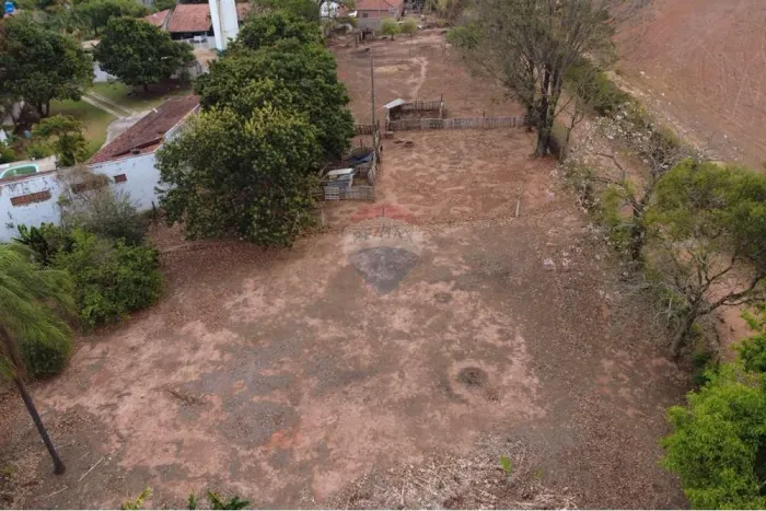 Terreno plano à venda de 2.000 m² em Estiva Gerbi, SP