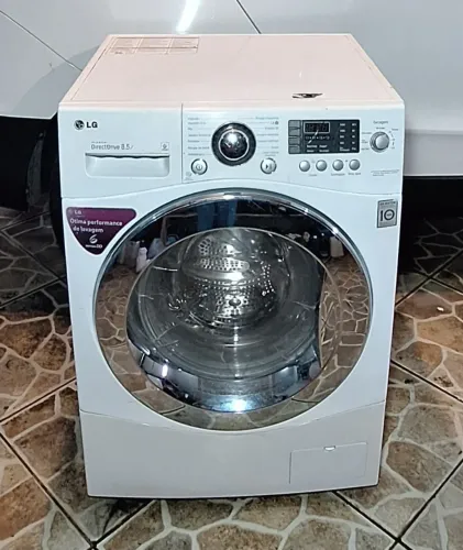 *OPORTUNIDADE * Vendo Lava&Seca LG Inverter 8,5kg/4kg