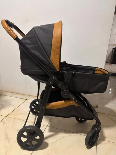 Carrinho e bebê conforto galzerano