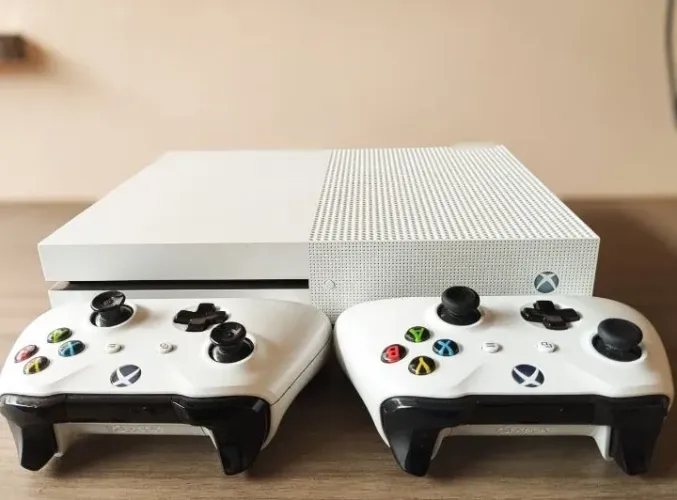 X BOX ONE S