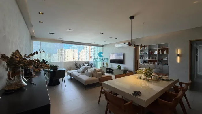 Apartamento porteira fechada à venda no Canela com 172m², 4 quartos e 2 suítes - Salvador