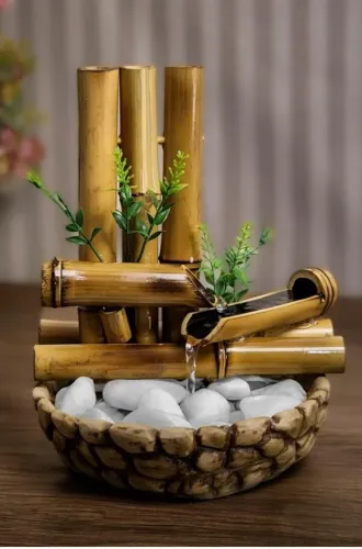 Fonte de Água em Bambu