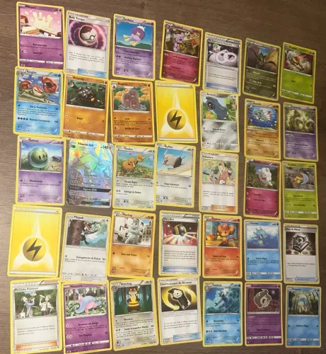 100 cartas Pokémon