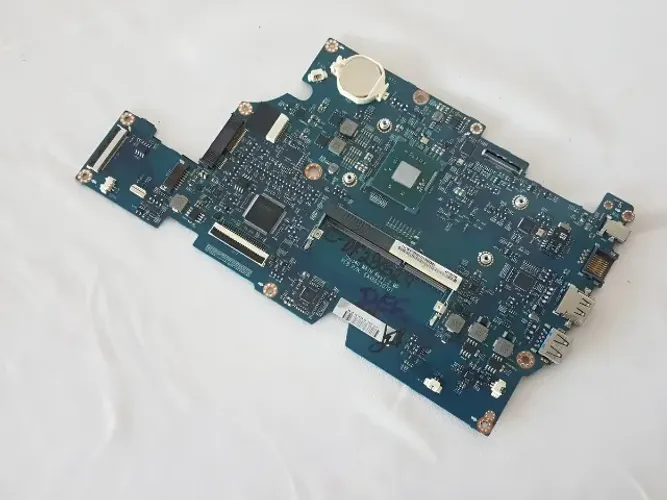 Cdefeito Placa Mãe  Para Lg 15u340 - 1528