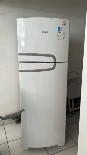 Vendem-se Eletros e móvel de cozinha. Motivo: mudança para outro estado.
