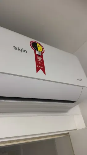 AR-CONDICIONADO ELGIN 12.000 BTUs - QUENTE E FRIO - INVERTER ?