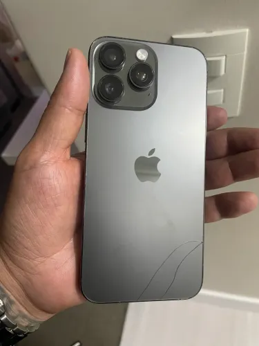 iPhone 15 pro Max 256 gb
