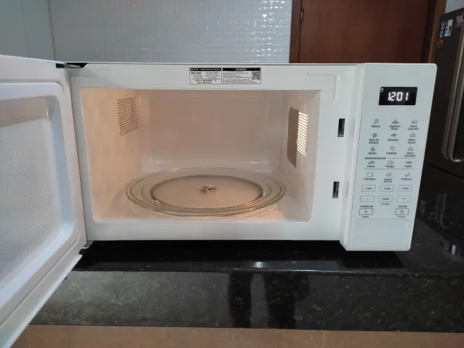 MICROONDAS BRASTEMP SEMINOVO 32 L