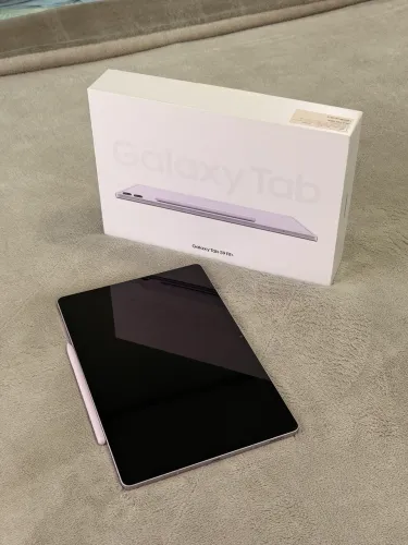 Samsung Tab S9 FE+ 