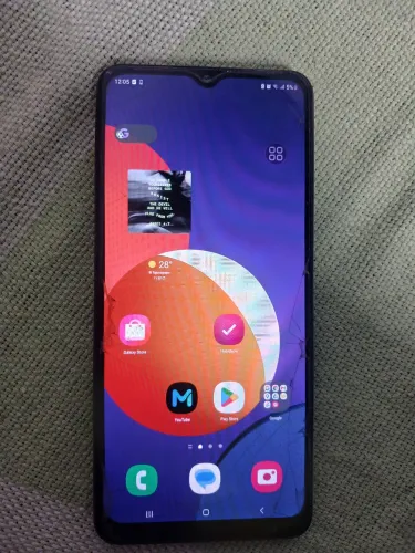 Galaxy m12 64gb 4gb ram
