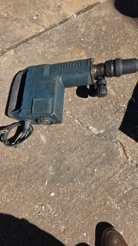 Vendo martelete 10kg e lavadora de pressãotramntona
