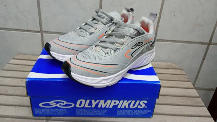 Masculino Cinza com Laranja - Primeira Linha