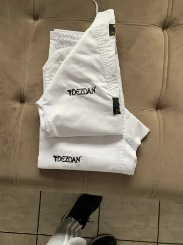 Kimono taekwondo infantil