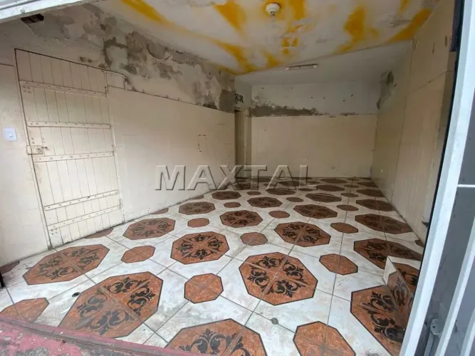 Loja comercial com 35m², com 2 ambiente próximo a grande vias de fácil acessos.